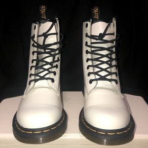 Womens Dr. Martens 1460 8-Eye Boot - White